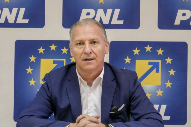 Dinu Iancu Salajan nu mai poate ocupa functia de presedinte al Consiliului Judecean Salaj Inlocuitorul va fi ales maine prin vot secret de consilieri