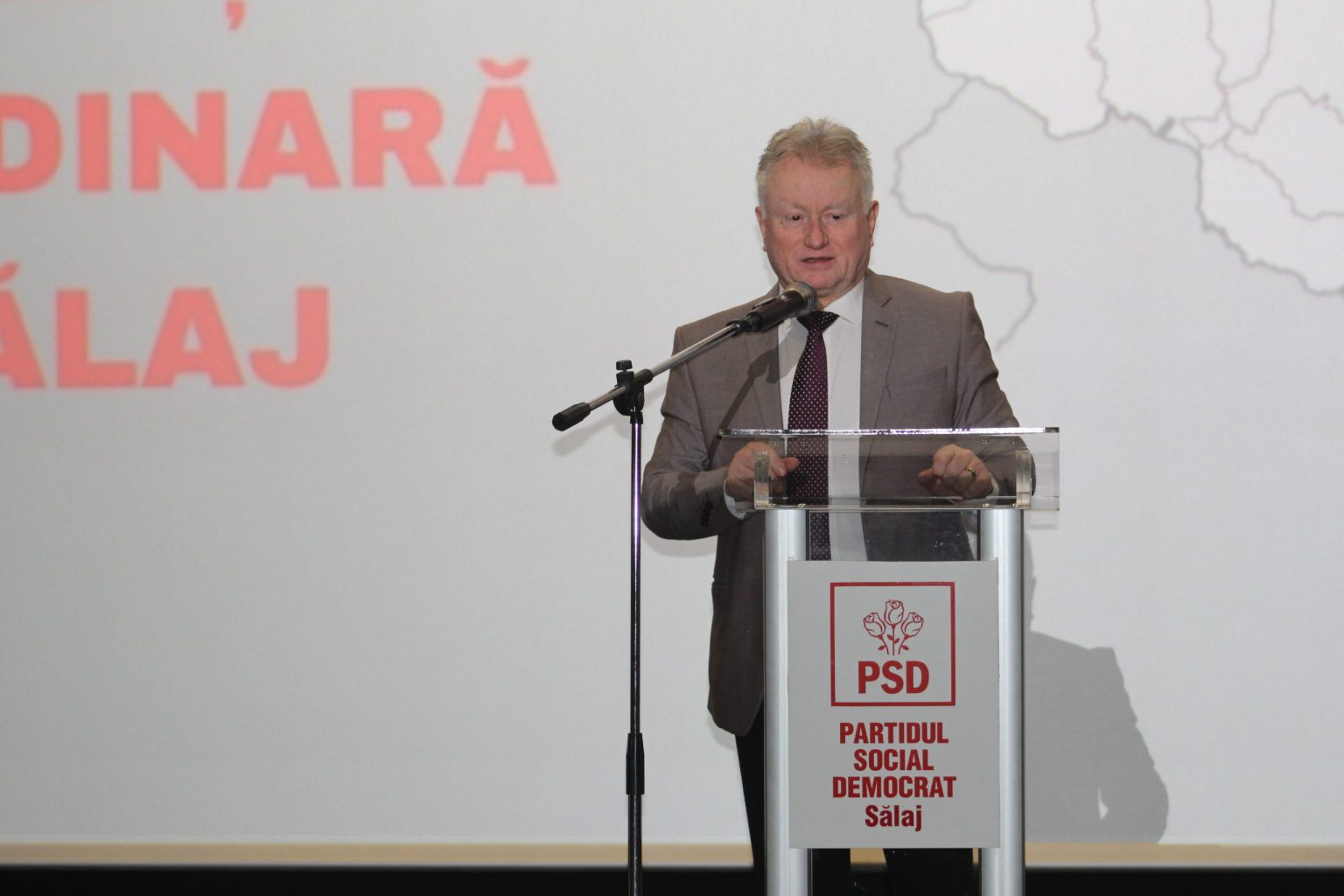 Ionel Ciunt presedintele PSD Salaj va doreste un Paste Fericit si o Duminica a Florilor linistita