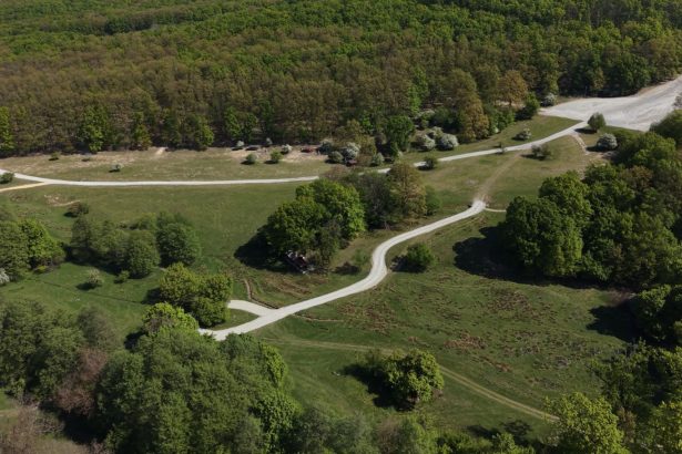 Poienile Aghires pregatite pentru mini vacanta de 1 Mai