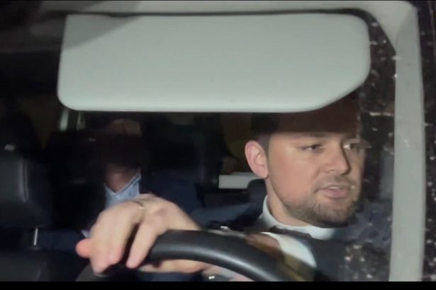foto dinu iancu salajanu a parasit sediul dna cluj impreuna cu avocatul cristian tarau nu a facut declaratii