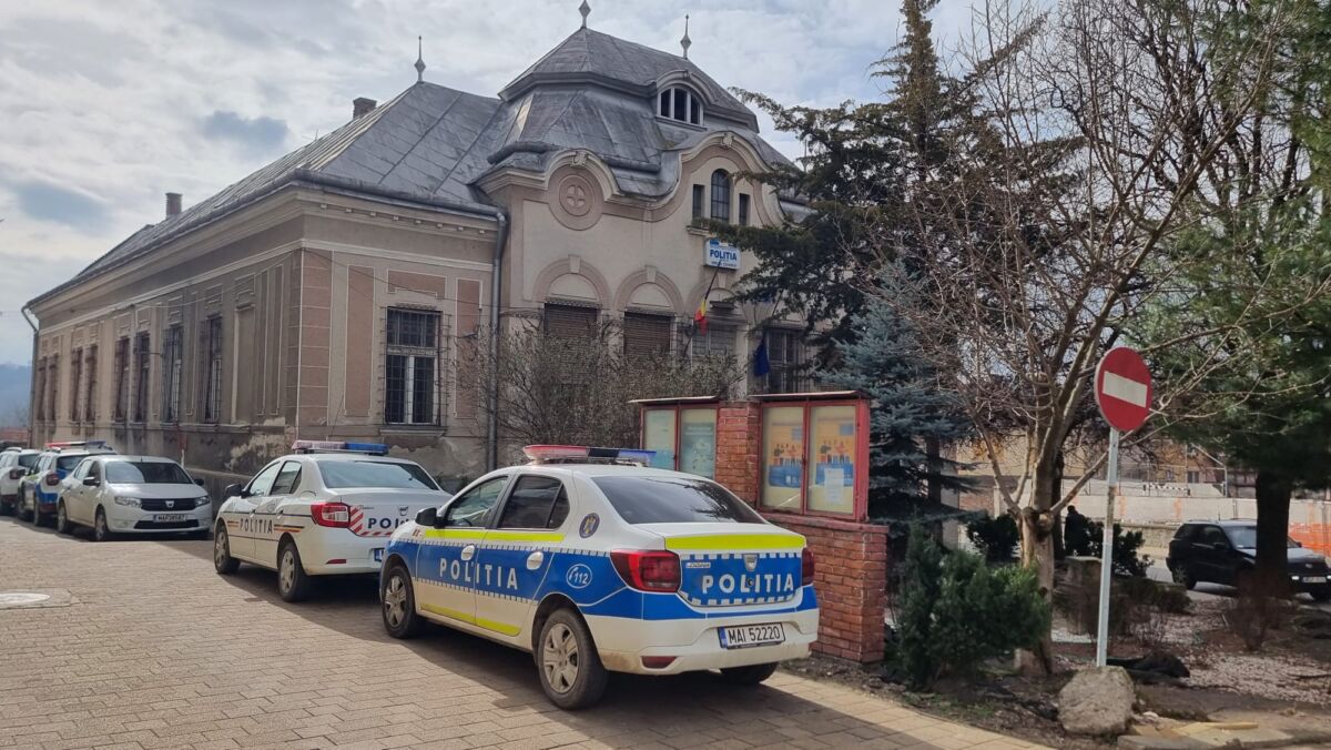 Teapa de mii de lei la Simleu Silvaniei Trei barbati au fost arestati dupa ce au inselat o femeie