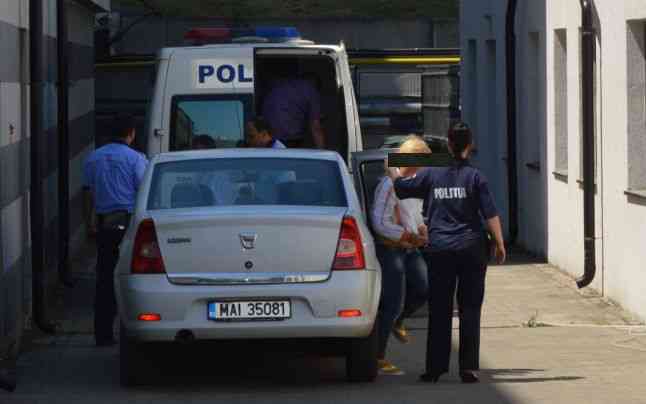recidivist din salaj eliberat conditional condamnat din nou pentru doua furturi se va intoarce in inchisoare