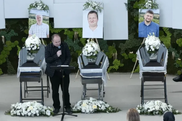 Tragedie la Alba: trei sălăjeni conduși pe ultimul drum